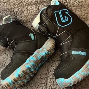Kids' Burton Grom BOA® Snowboard Boots 11C